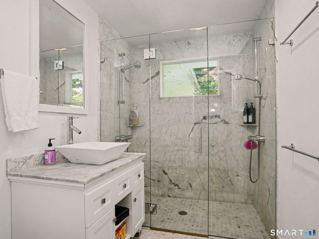 6 Blueberry Lane, Darien, CT 06820