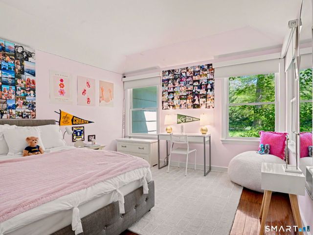 6 Blueberry Lane, Darien, CT 06820