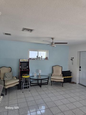 416 N D Street 1 And 2, Lake Worth Beach, FL 33460