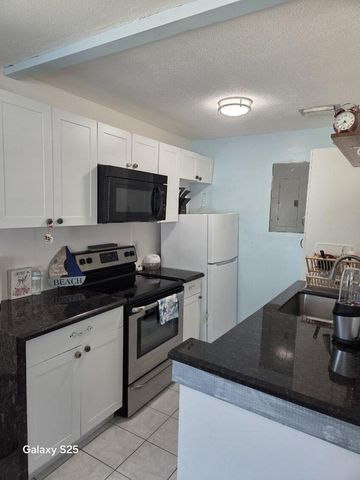 416 N D Street 1 And 2, Lake Worth Beach, FL 33460