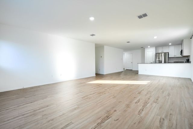 318 Mahogany Lane, Princeton, TX 75407