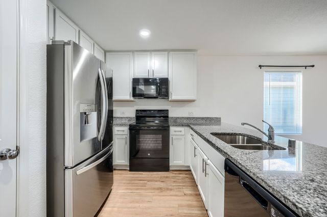 318 Mahogany Lane, Princeton, TX 75407