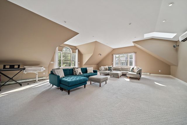 20 Ballard Lane, Salem, NH 03079