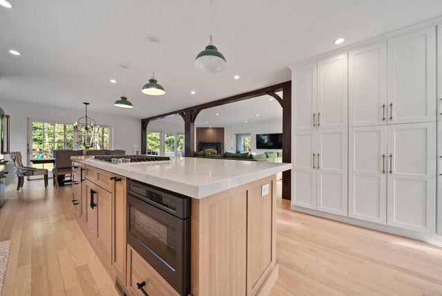 20 Ballard Lane, Salem, NH 03079