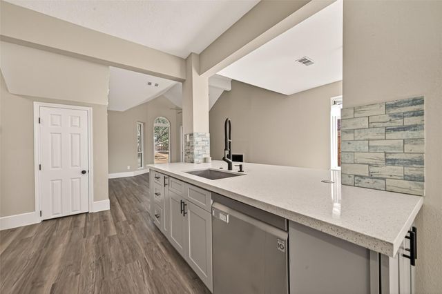 16315 Battlecreek Drive, Houston, TX 77095