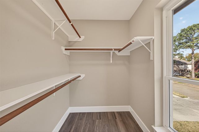 16315 Battlecreek Drive, Houston, TX 77095