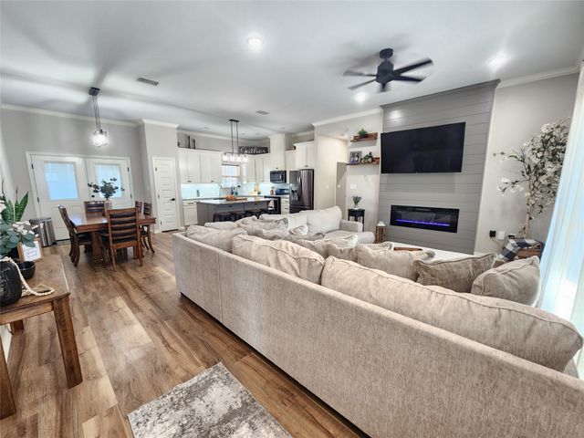 107 COUNTY ROAD 2461, Mineola, TX 75773