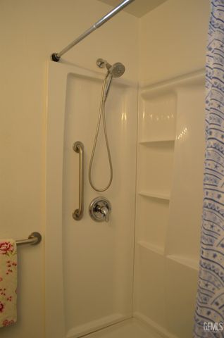 236 Oakdale, Bakersfield, CA 93309