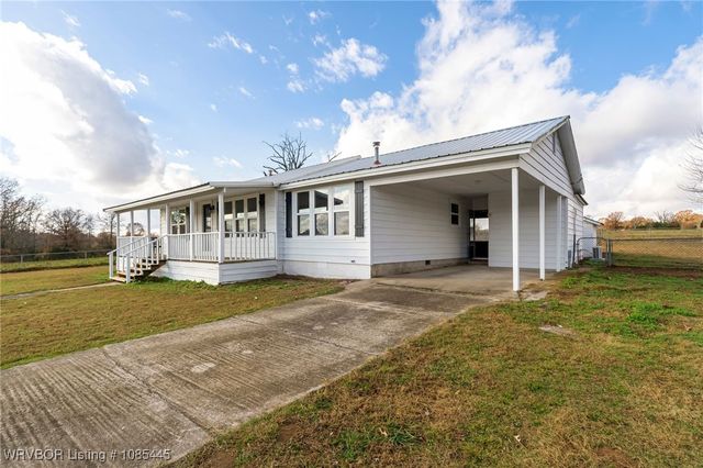 104660 S 4760 Road, Muldrow, OK 74948