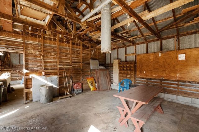 104660 S 4760 Road, Muldrow, OK 74948