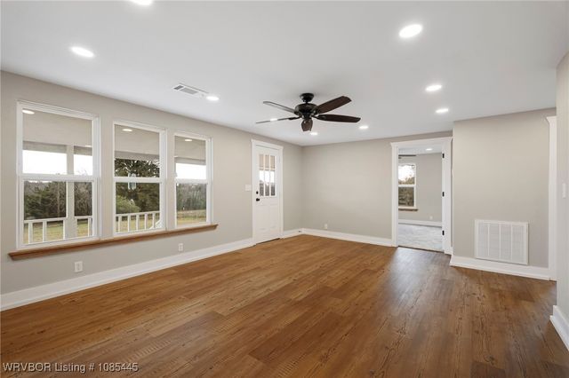 104660 S 4760 Road, Muldrow, OK 74948