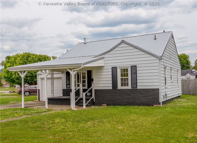 2039 Benedict Circle, St Albans, WV 25177