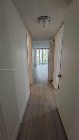 20860 San Simeon Way 108-6, Miami, FL 33179