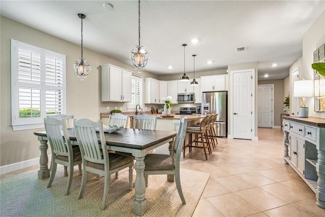 5151 Jasper Square, Vero Beach, FL 32967