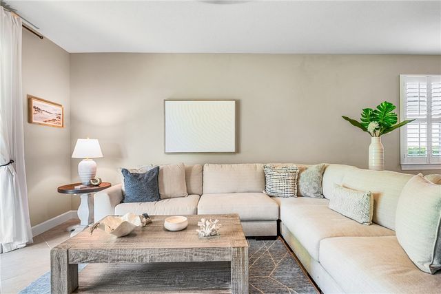 5151 Jasper Square, Vero Beach, FL 32967