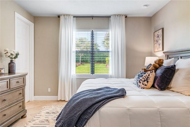 5151 Jasper Square, Vero Beach, FL 32967