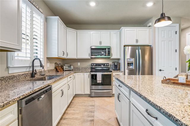 5151 Jasper Square, Vero Beach, FL 32967