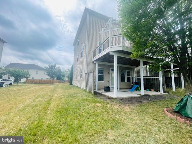 24677 CAPECASTLE TER, Aldie, VA 20105