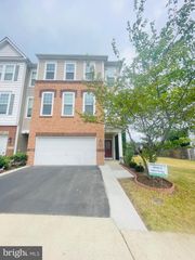 24677 CAPECASTLE TER, Aldie, VA 20105