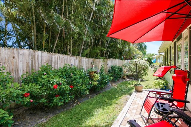 11722 CURRIE LANE H1, Largo, FL 33774