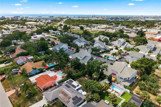 11722 CURRIE LANE H1, Largo, FL 33774