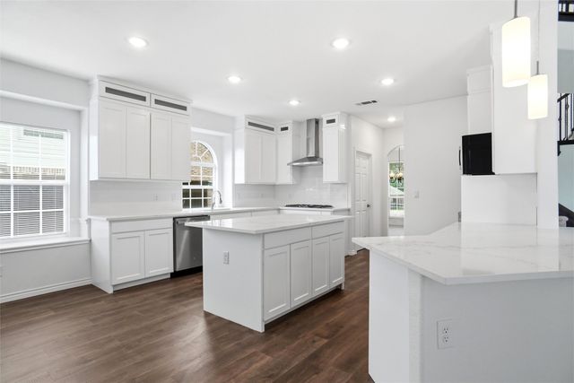 208 Wisteria Way, Red Oak, TX 75154