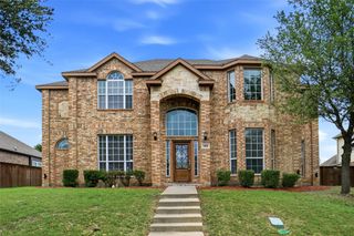 208 Wisteria Way, Red Oak, TX 75154