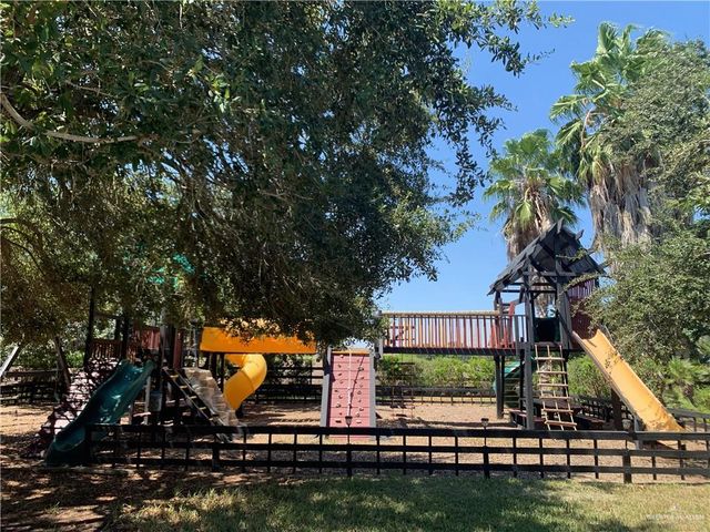 2035 W Mile 12 N Street, Weslaco, TX 78599