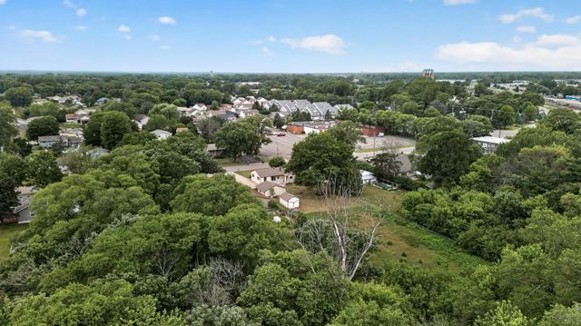 7939 Pleasant View Drive NE, Spring Lake Park, MN 55432