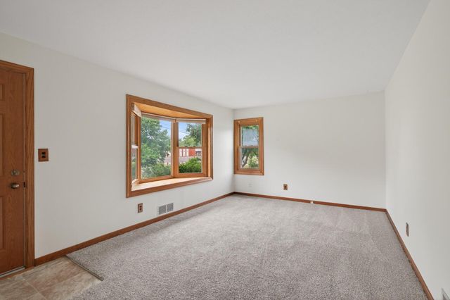 7939 Pleasant View Drive NE, Spring Lake Park, MN 55432