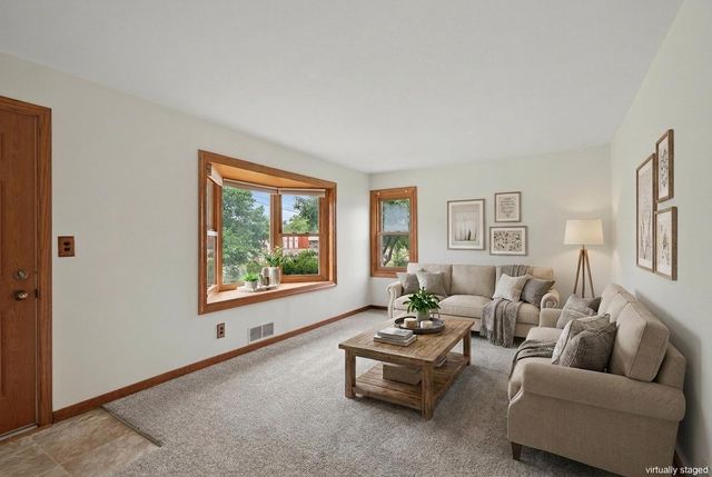 7939 Pleasant View Drive NE, Spring Lake Park, MN 55432