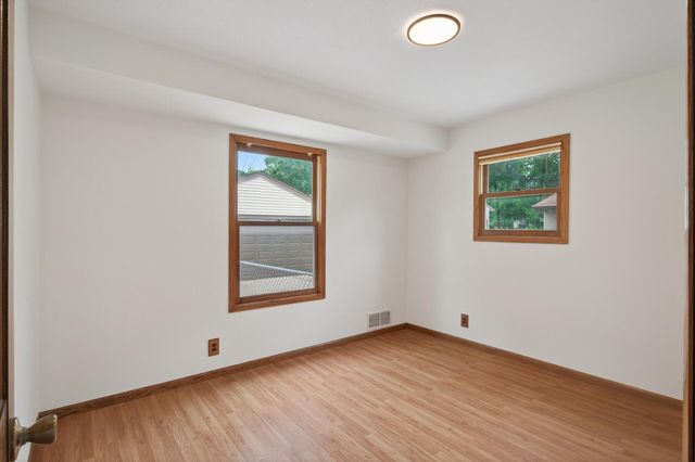 7939 Pleasant View Drive NE, Spring Lake Park, MN 55432
