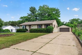 7939 Pleasant View Drive NE, Spring Lake Park, MN 55432