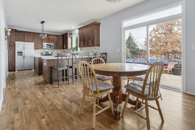 1157 Clearwater Drive, Pingree Grove, IL 60140