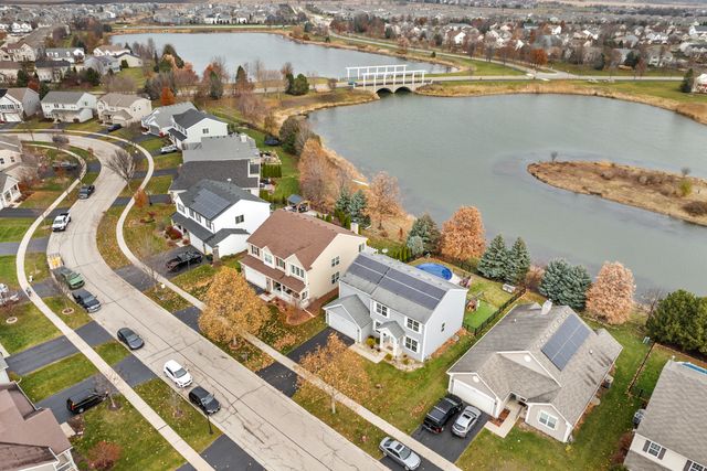 1157 Clearwater Drive, Pingree Grove, IL 60140