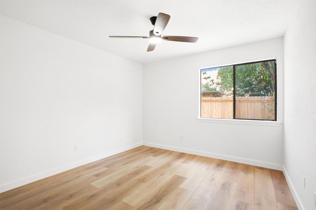 14118 Sandfield Drive, Houston, TX 77077