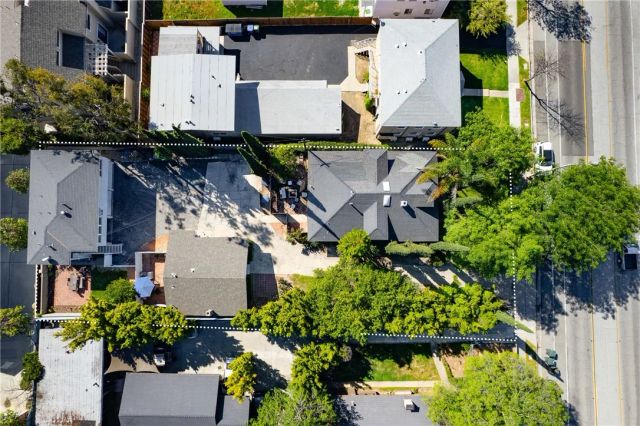 892 S Marengo, Pasadena, CA 91106