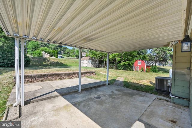 2419 GUILFORD ST, Lebanon, PA 17046