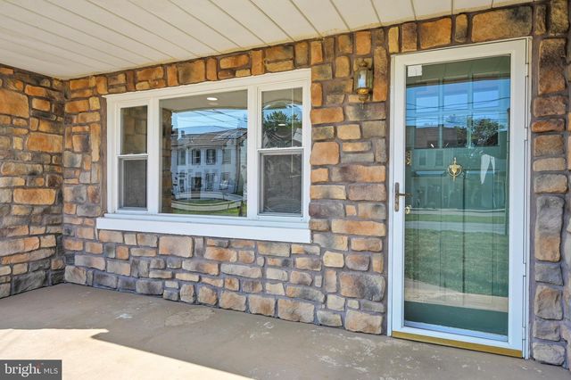 2419 GUILFORD ST, Lebanon, PA 17046
