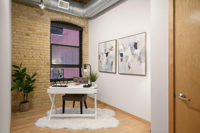 607 Washington Avenue S 204, Minneapolis, MN 55415