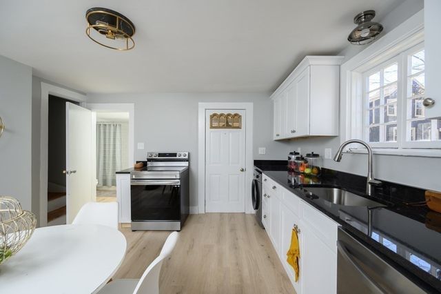 9 Bank Street, Abington, MA 02351