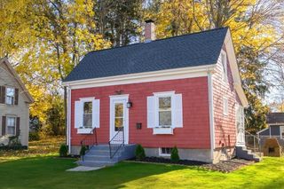 9 Bank Street, Abington, MA 02351