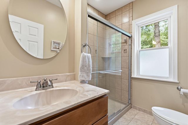 211 SHADY LN, Huntingdon Valley, PA 19006