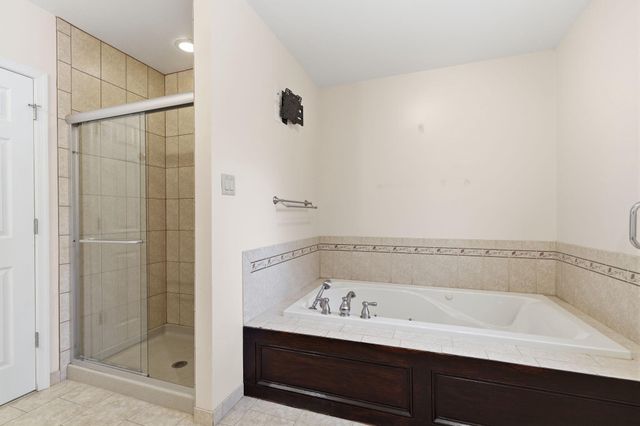 211 SHADY LN, Huntingdon Valley, PA 19006