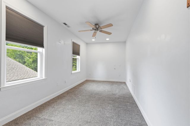 211 SHADY LN, Huntingdon Valley, PA 19006