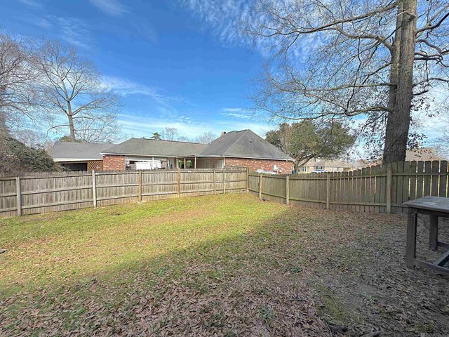 32495 Magnolia Ct, Denham Springs, LA 70706