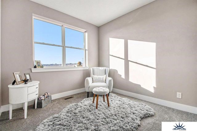 12162 S 115th Street, Papillion, NE 68046