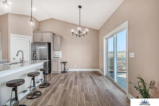 12162 S 115th Street, Papillion, NE 68046