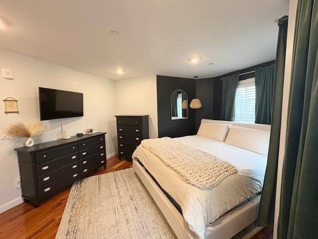 242 R Broadway 1, Somerville, MA 02145