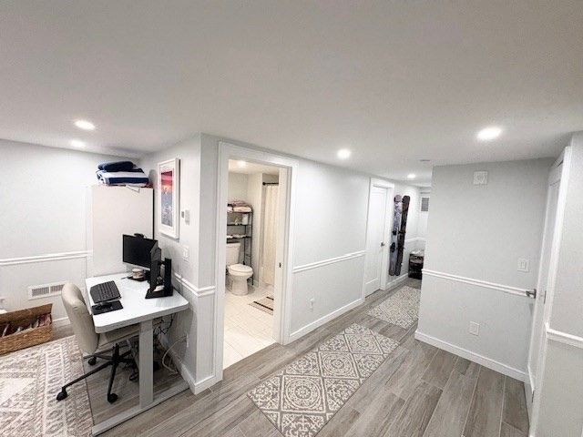 242 R Broadway 1, Somerville, MA 02145